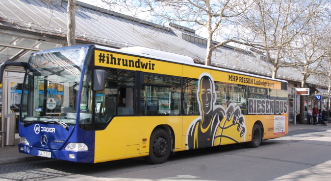 KWS Buswerbung Ganzgestaltung MHP Riesen Ludwigsburg